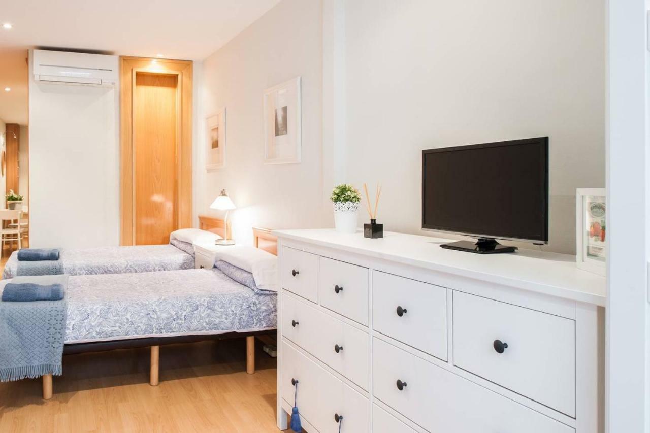 Nice Apartment Near Barcelona Center Zewnętrze zdjęcie